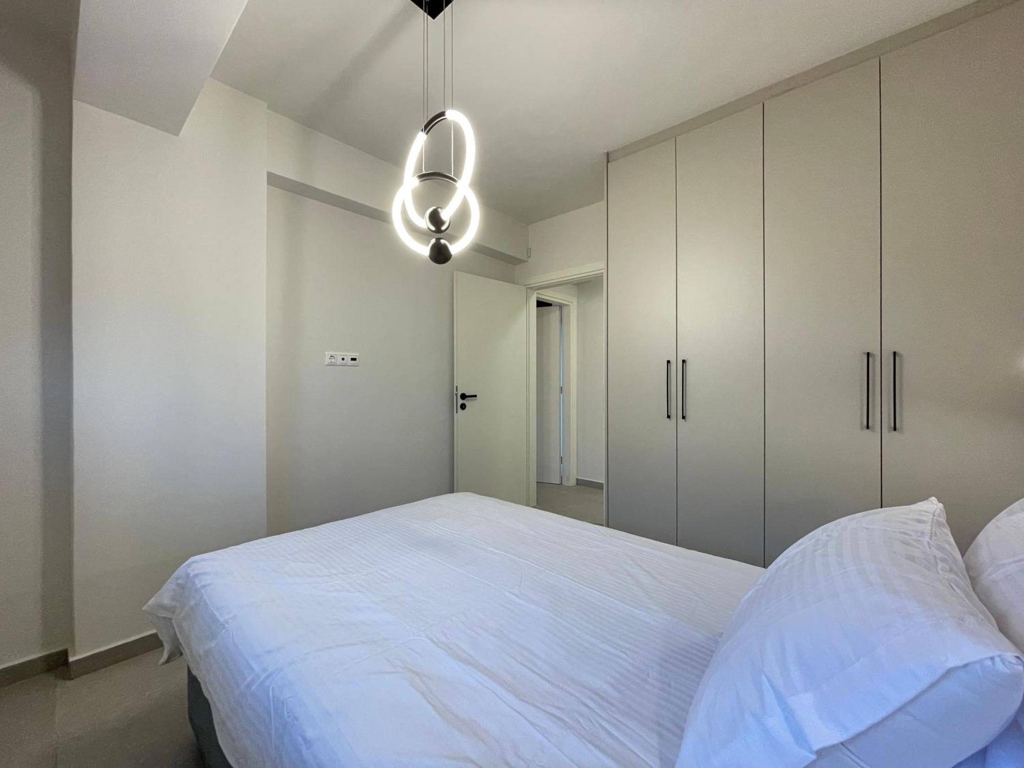 Gleaming Apartments Near Athens Metro Mall Extérieur photo